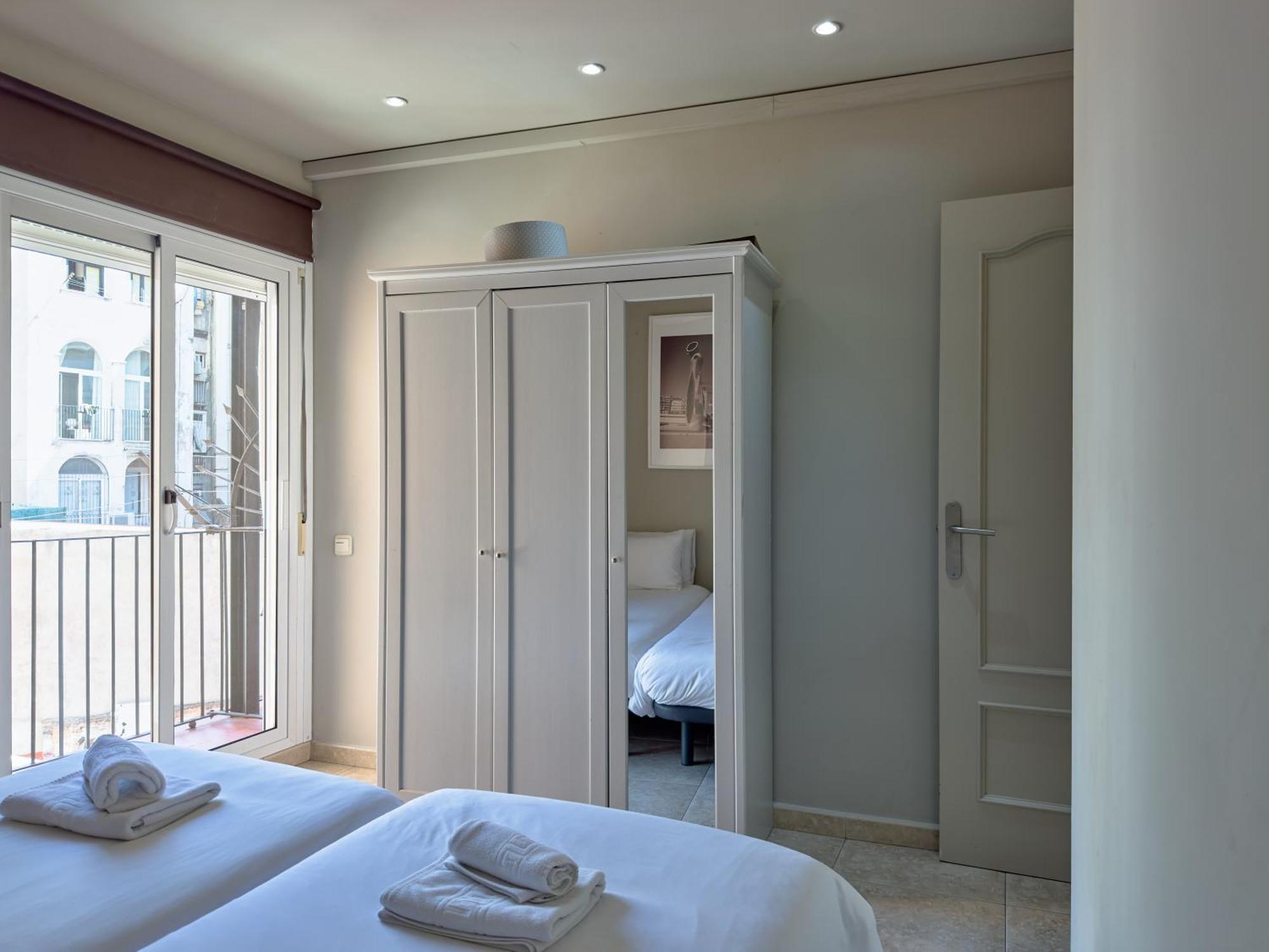 Stay U-Nique Apartments Torre Damians Barcelone Extérieur photo