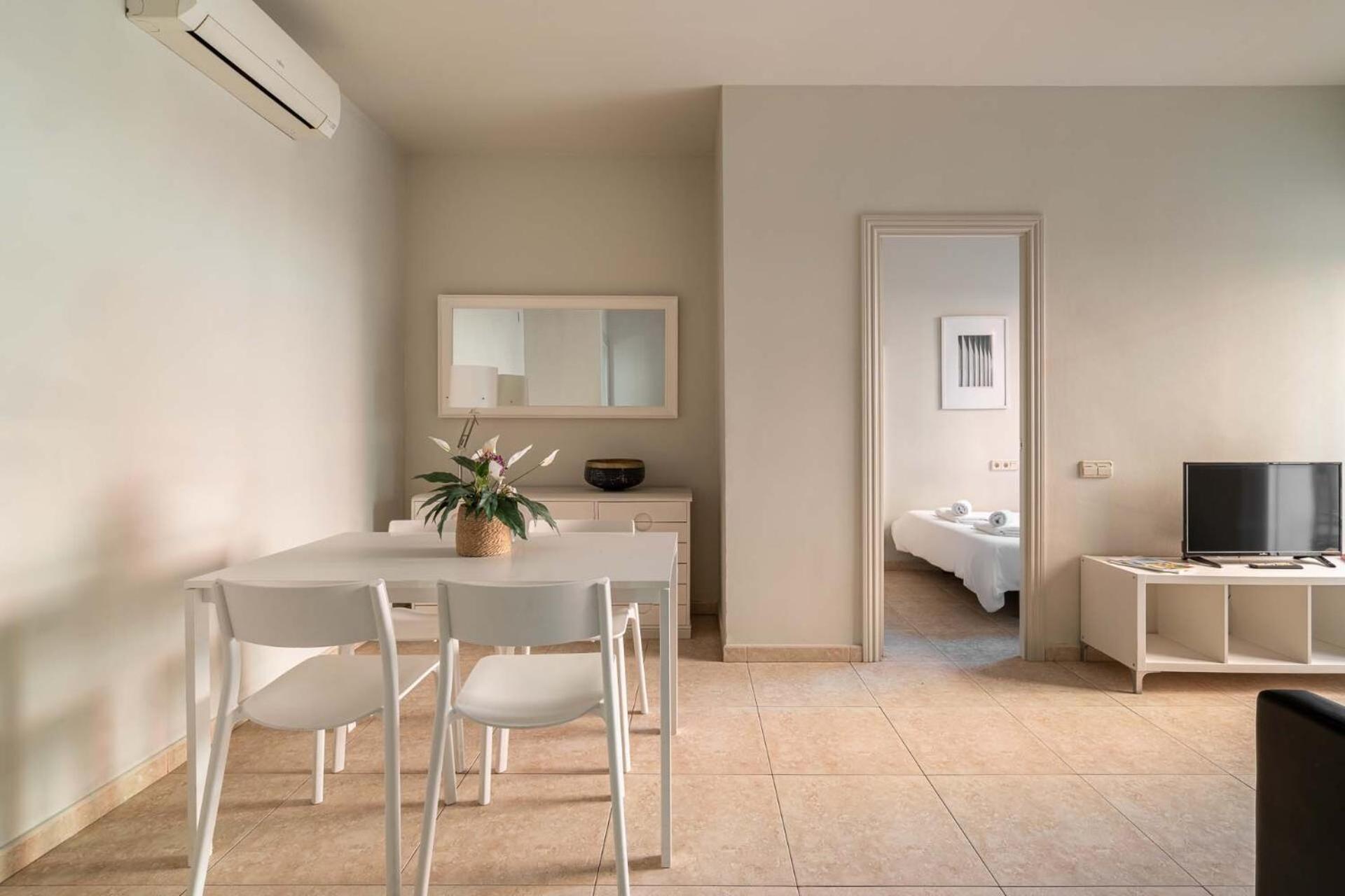 Stay U-Nique Apartments Torre Damians Barcelone Extérieur photo