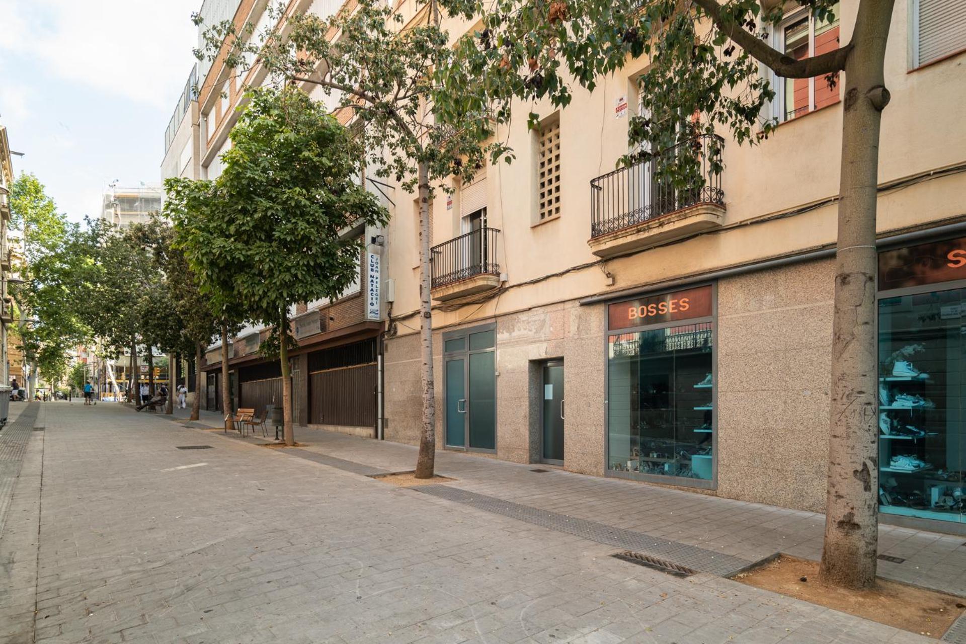 Stay U-Nique Apartments Torre Damians Barcelone Extérieur photo