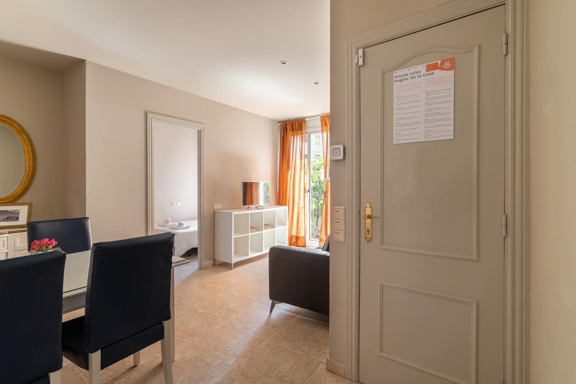 Stay U-Nique Apartments Torre Damians Barcelone Extérieur photo